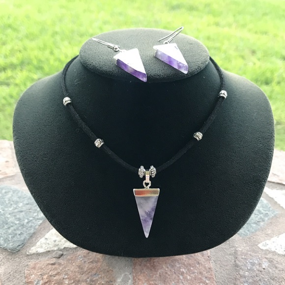 Silverskylight Jewelry - Amethyst triangle set choker necklace + earrings